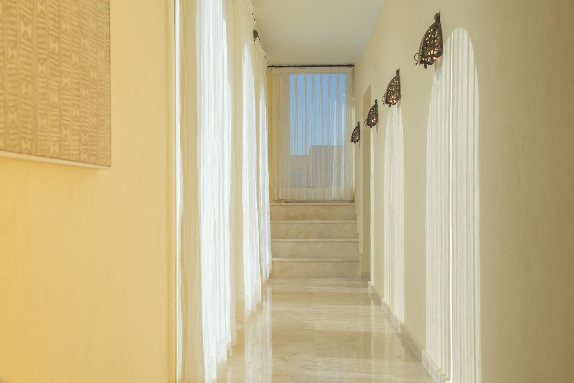 Resort Villas Andalucia بينالوب كاساس فِييخاس الغرفة الصورة