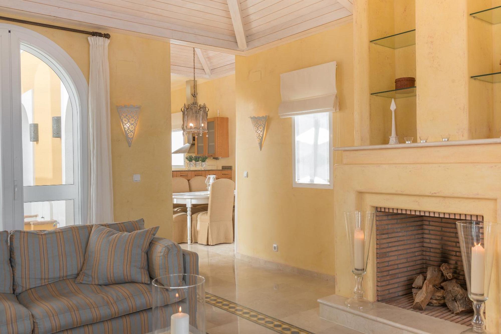 Resort Villas Andalucia بينالوب كاساس فِييخاس الغرفة الصورة