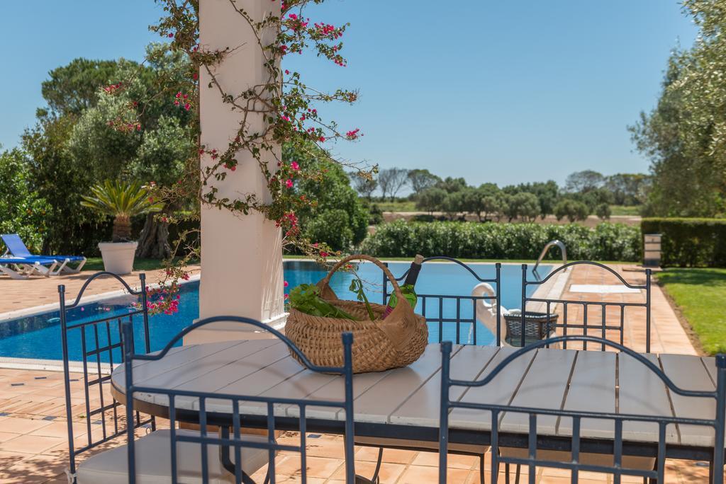 Resort Villas Andalucia بينالوب كاساس فِييخاس المظهر الخارجي الصورة